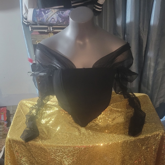 Black corset top off shoulder lace sleeves - Picture 2 of 4